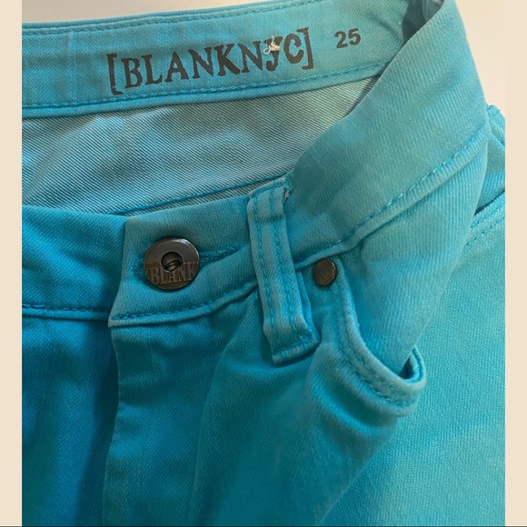 BLANKNYC TURQUOISE CUT- OFF SHORTS 25 - Picture 8 of 11
